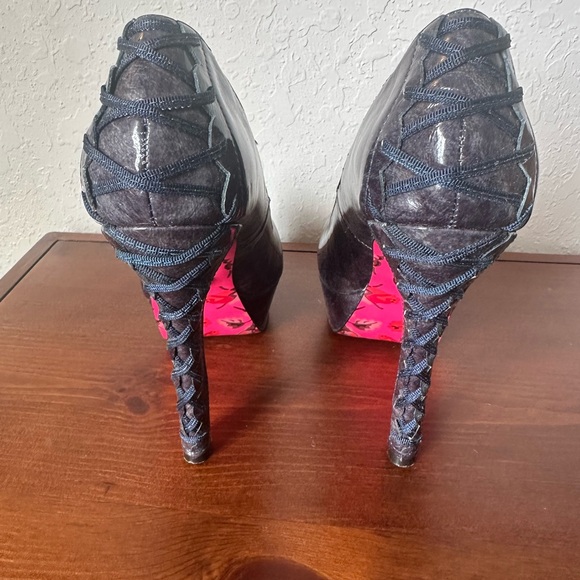 NICE PURLPLE AND PINK BETSEY JOHNSON PLAYFORM STILETTO HEELS - Picture 8 of 12